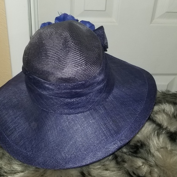 Hat - Picture 2 of 3